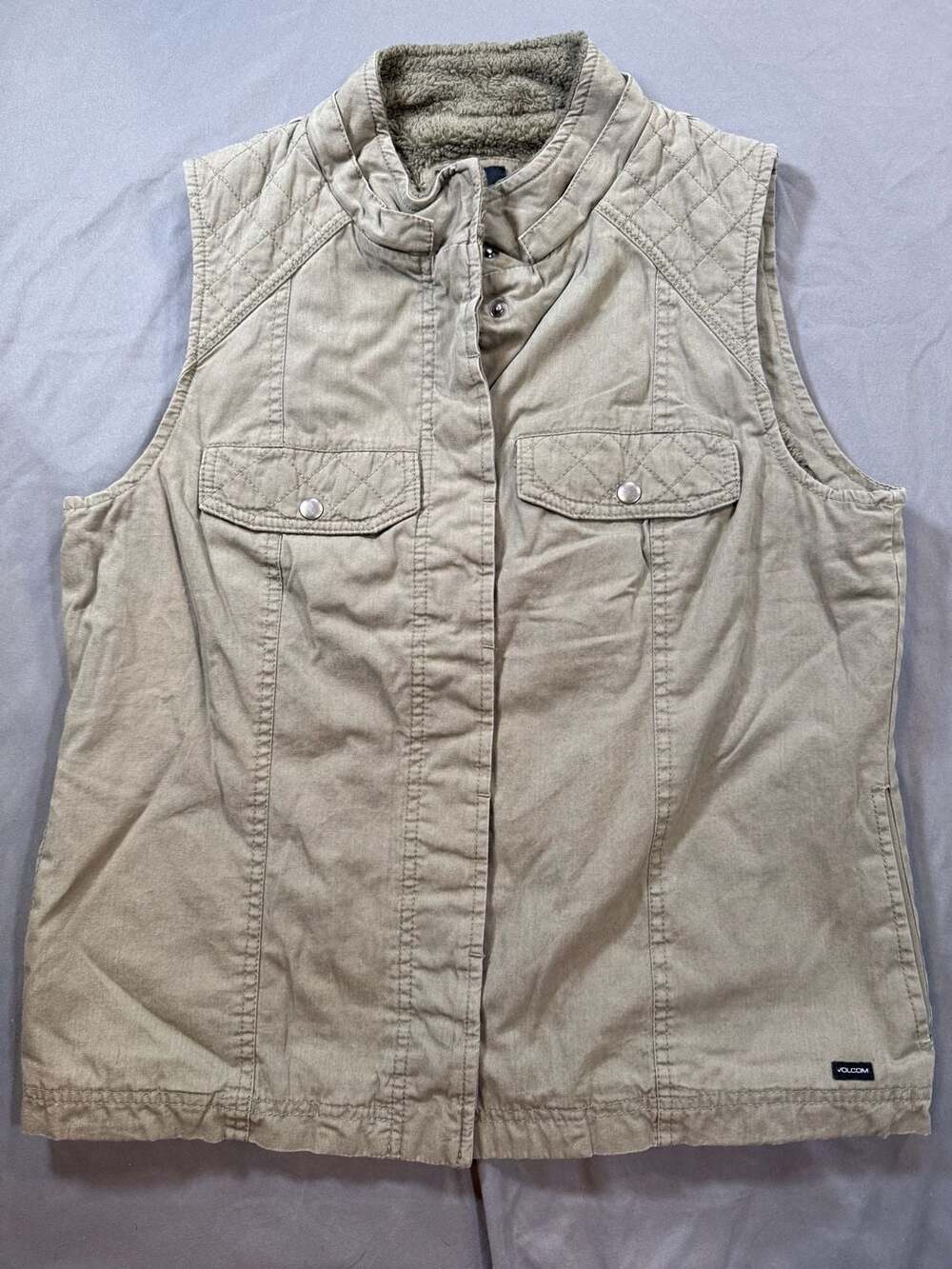 Volcom Women's Quilted Sherpa Lined Utility Vest Size S